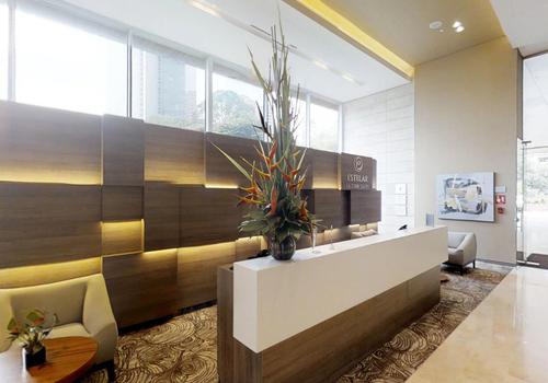 RECEPCIÓN 24 HORAS Hotel ESTELAR La Torre Suites Medellín