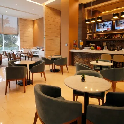 Restaurante ESTELAR La Torre Suites Colombia - Medellín Restaurante ESTELAR La Torre Suites Colombia - Medellín