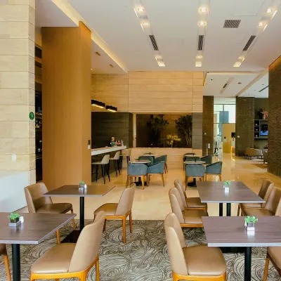 Restaurante ESTELAR La Torre Suites Colombia - Medellín Restaurante ESTELAR La Torre Suites Colombia - Medellín